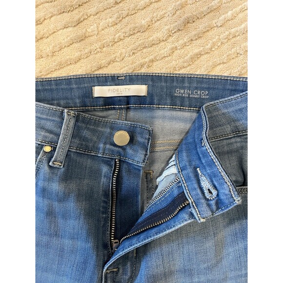 Fidelity Denim Women’s Gwen Crop High Rise Skinny Jeans Size 26 Light Wash EUC - Picture 4 of 7